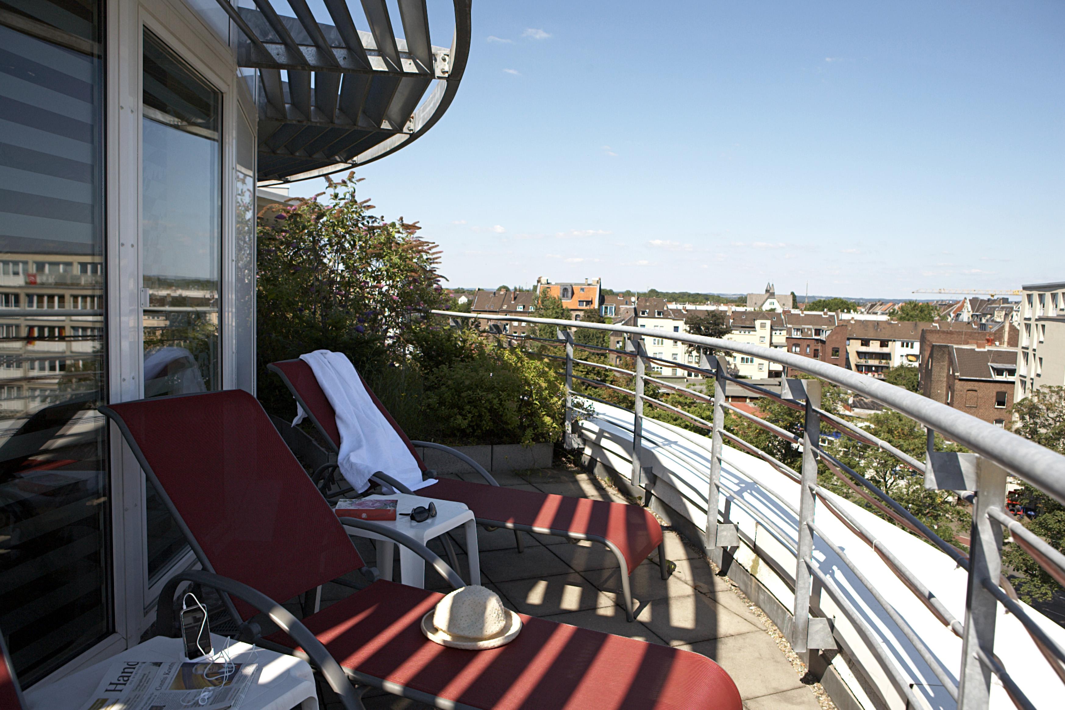 Plaza Premium Koeln Hotel Екстериор снимка
